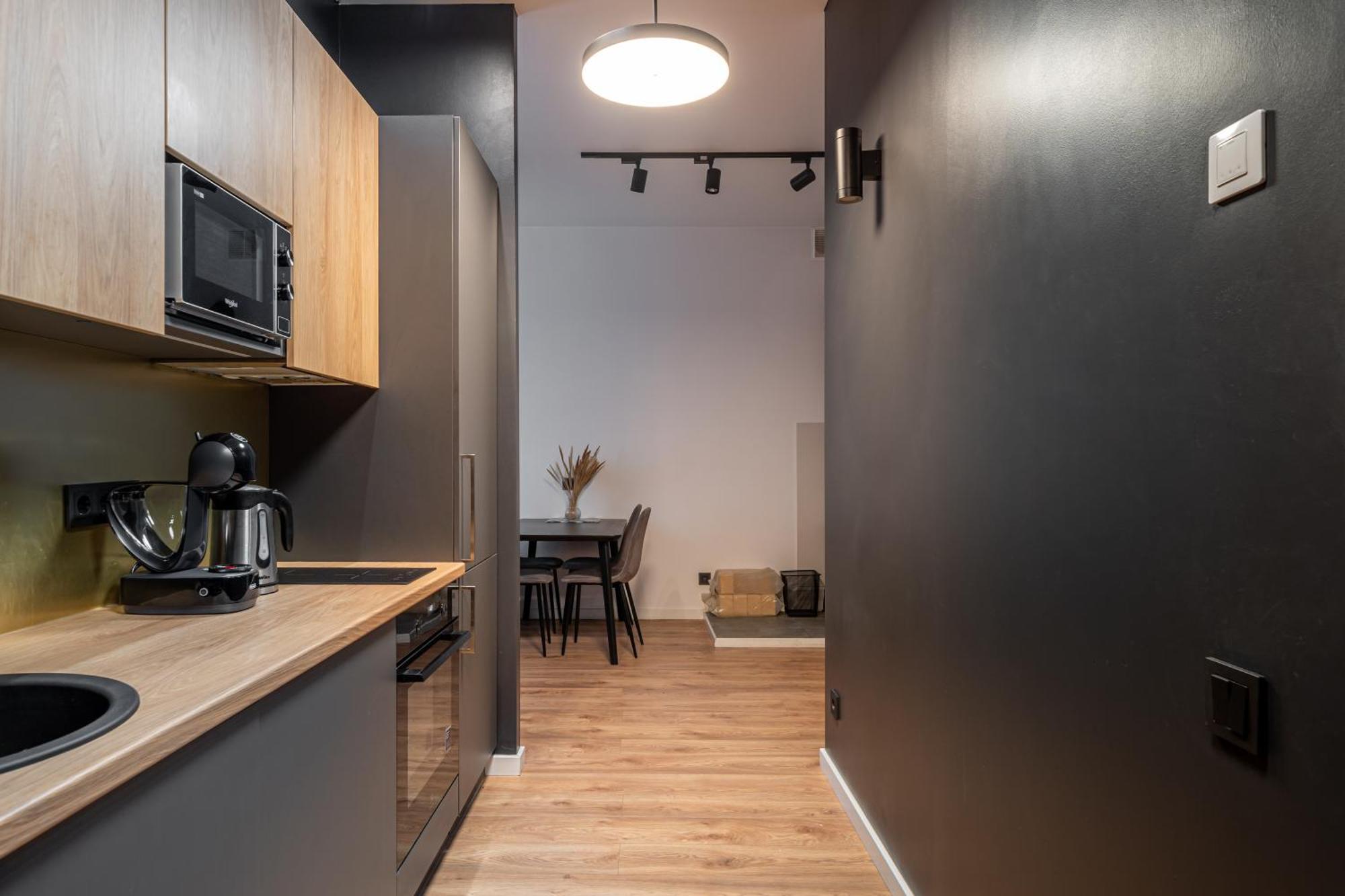 Lienes Iela Gem 1Br Apartment With Fireplace In Historic Unesco Center Riga Exteriér fotografie