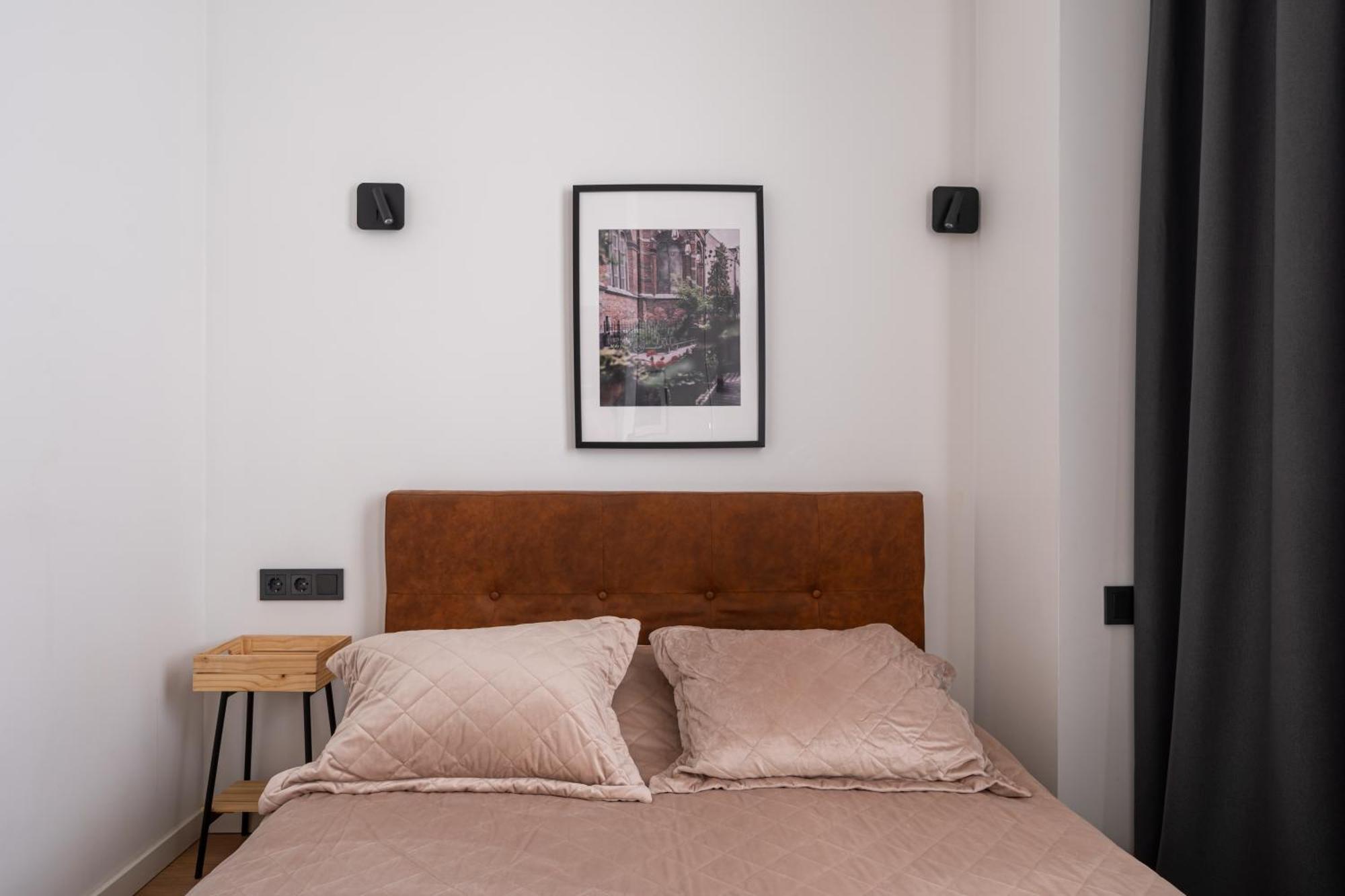 Lienes Iela Gem 1Br Apartment With Fireplace In Historic Unesco Center Riga Exteriér fotografie