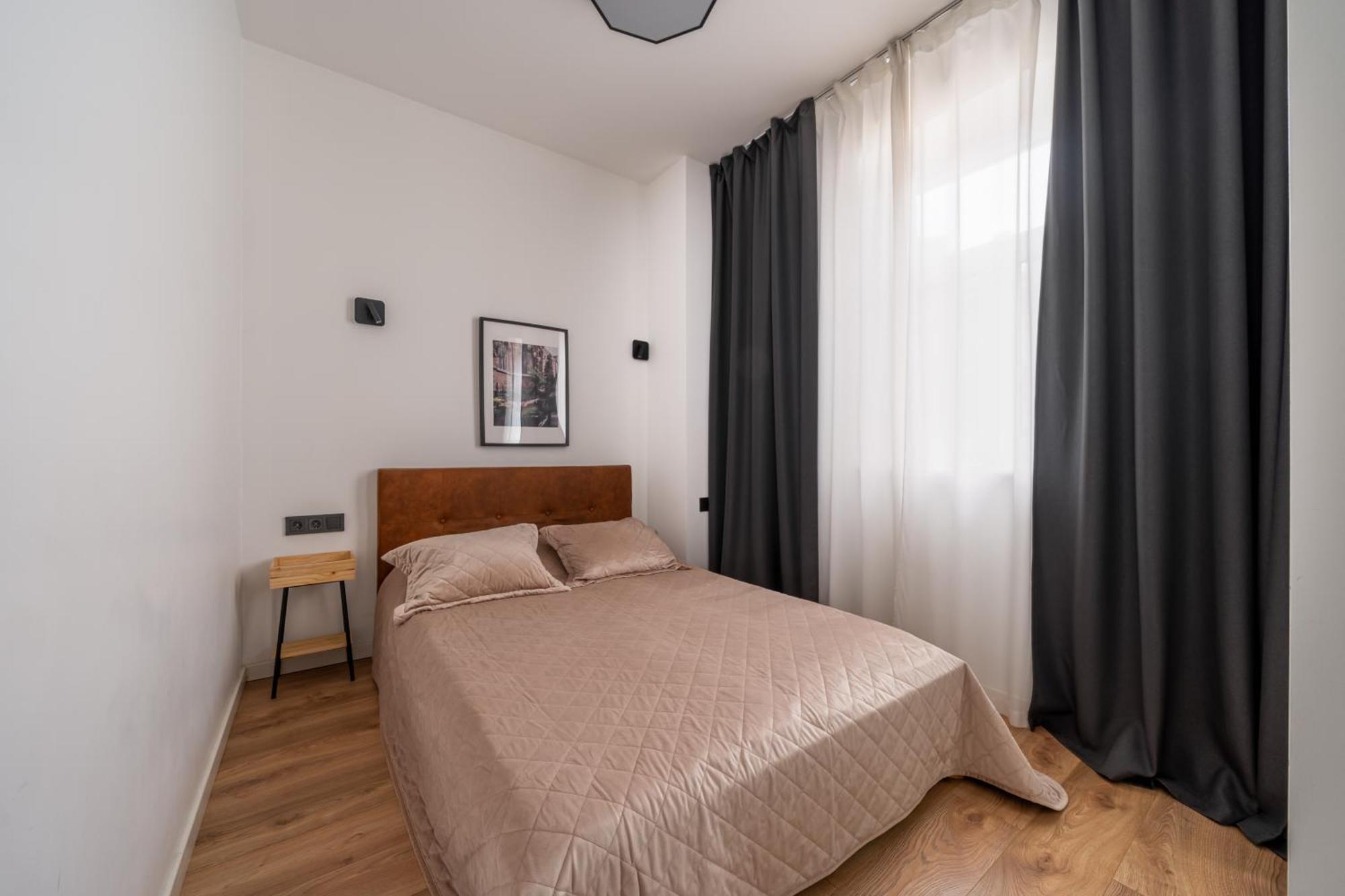 Lienes Iela Gem 1Br Apartment With Fireplace In Historic Unesco Center Riga Exteriér fotografie